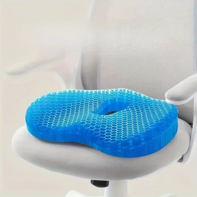 <p><strong>Tailbone Cutout</strong></p>